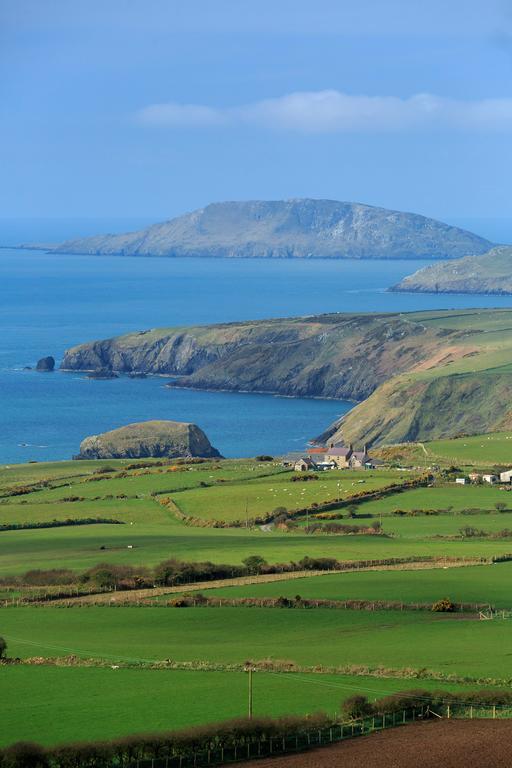 Rhiw 2 Bryn Tirion Villa Bagian luar foto
